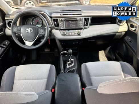Used 2015 Toyota RAV4 XLE image 16
