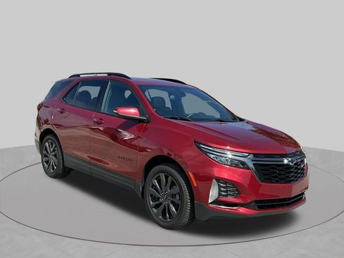 Used 2023 Chevrolet Equinox RS w/ RS Leather Package AWD/4WD image 14
