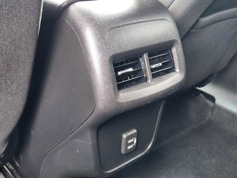 Used 2019 Chevrolet Equinox LT AWD/4WD image 29
