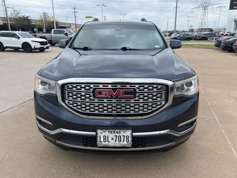 Used 2018 GMC Acadia Denali w/ Technology Package image 3