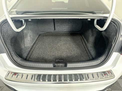 Used 2023 Volkswagen Jetta SE FWD image 26