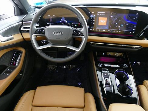 Used 2025 Audi A5 2.0T Premium Plus w/ Premium Plus image 27