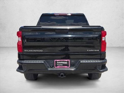 Used 2021 Chevrolet Silverado 1500 Custom w/ Safety Confidence Package AWD/4WD image 7