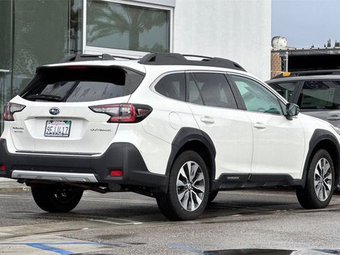 Certified 2023 Subaru Outback Limited image 5