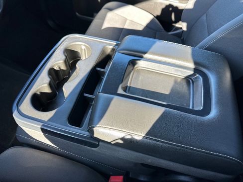 Used 2018 Chevrolet Silverado 2500 LT image 31