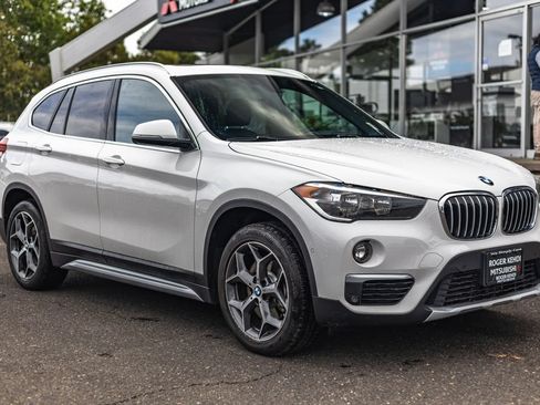 Used 2018 BMW X1 xDrive28i AWD/4WD image 7