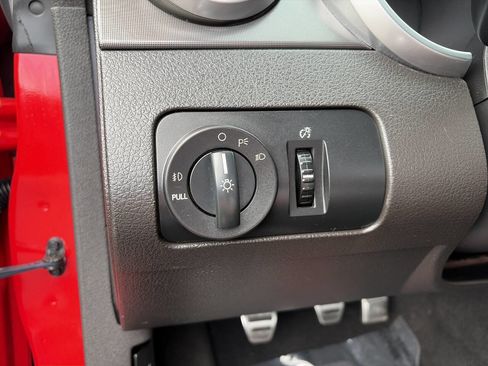 Used 2008 Ford Mustang Shelby GT500 RWD image 36
