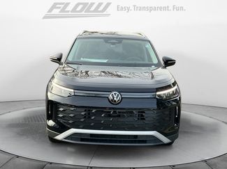 New 2026 Volkswagen Tiguan SE video 2