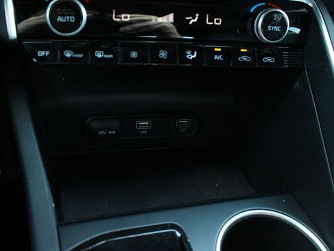 Used 2022 Kia K5 GT-Line AWD/4WD image 40