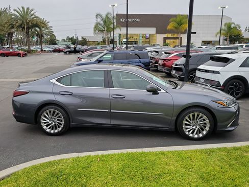 Used 2020 Lexus ES 350 w/ Accessory Package 2 FWD image 6