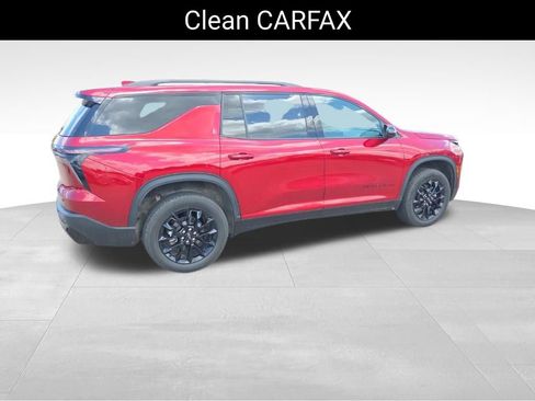 Used 2024 Chevrolet Traverse LT w/ Midnight/Sport Edition AWD/4WD image 6