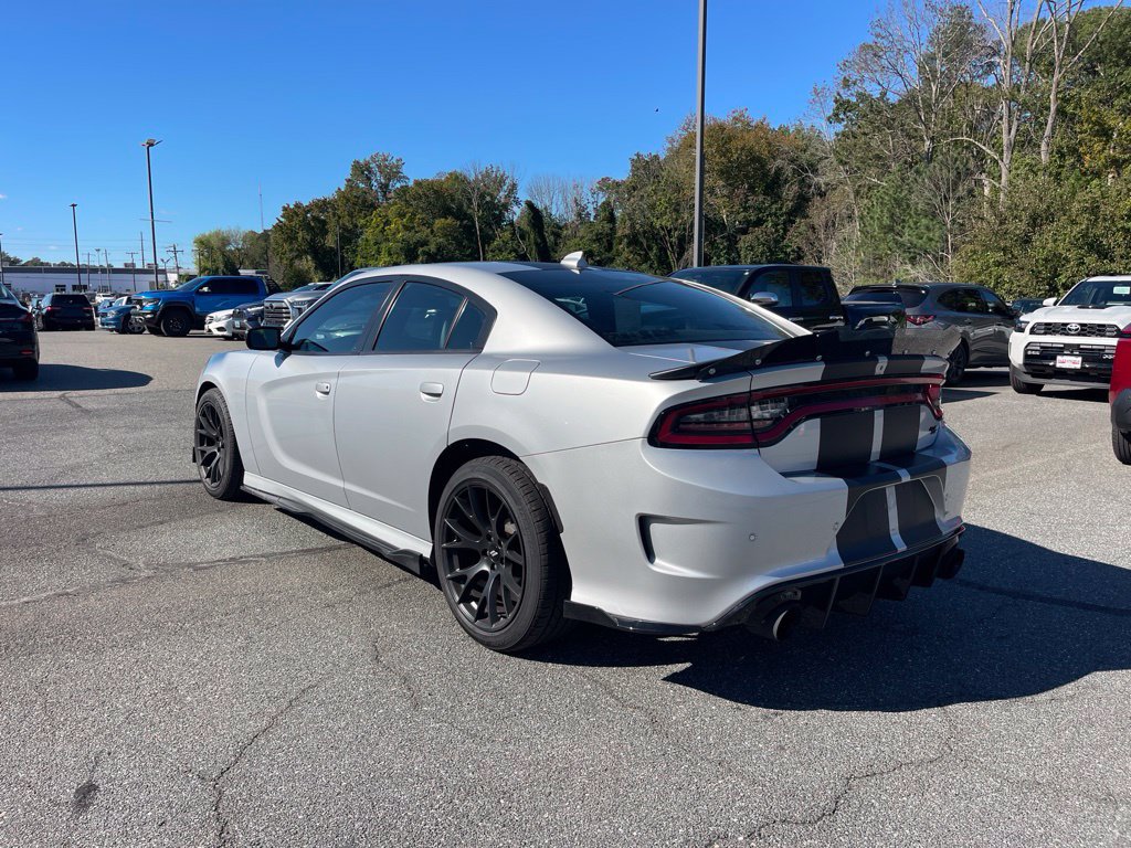 Used 2020 Dodge Charger R/T w/ Plus Group RWD image 3