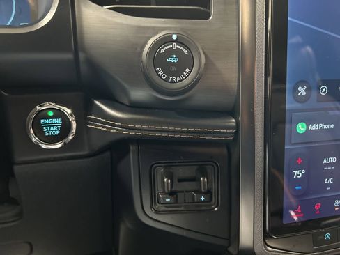 Certified 2023 Ford Expedition Platinum image 17