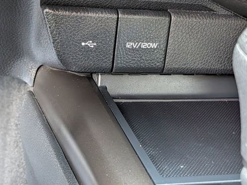 Used 2022 Toyota Camry LE FWD image 17