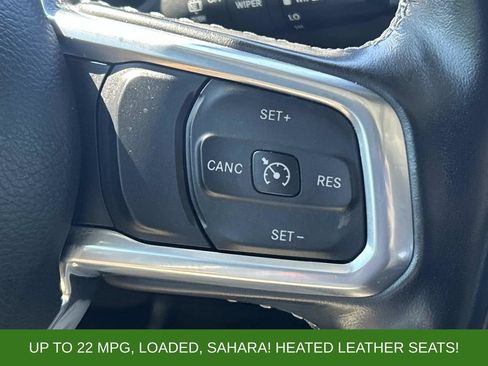 Used 2021 Jeep Wrangler Unlimited Sahara w/ Dual Top Group AWD/4WD image 21