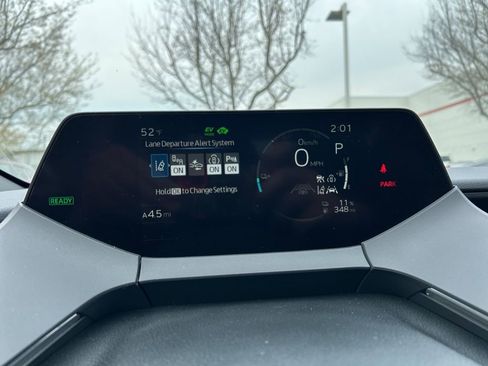 New 2026 Toyota Prius Plug-In Hybrid image 8