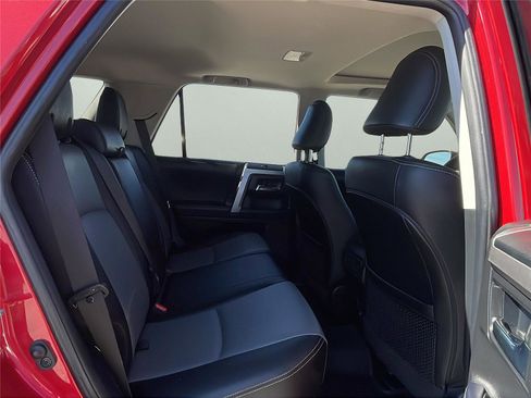 Used 2022 Toyota 4Runner SR5 Premium w/ Moonroof Package image 16