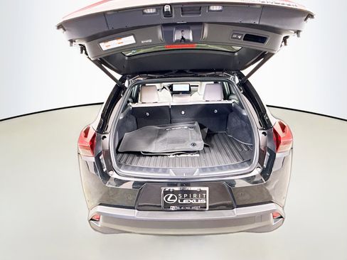 Used 2024 Lexus UX 250h AWD w/ Premium Package image 25