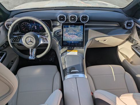 Certified 2026 Mercedes-Benz GLC 300 4MATIC image 23
