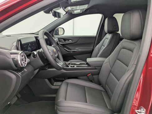 New 2026 Chevrolet Equinox LT AWD/4WD image 16