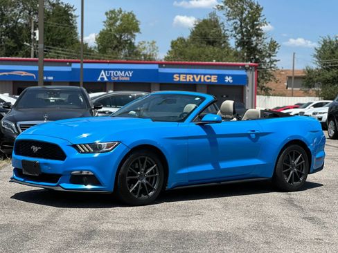 Used 2017 Ford Mustang Premium RWD image 1