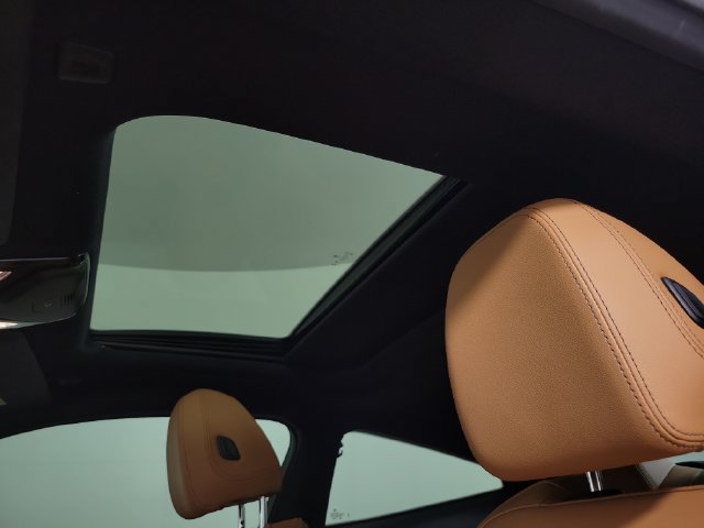 Used 2024 BMW 430i Coupe w/ M Sport Package RWD image 22