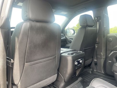 Used 2022 GMC Yukon Denali AWD/4WD image 21