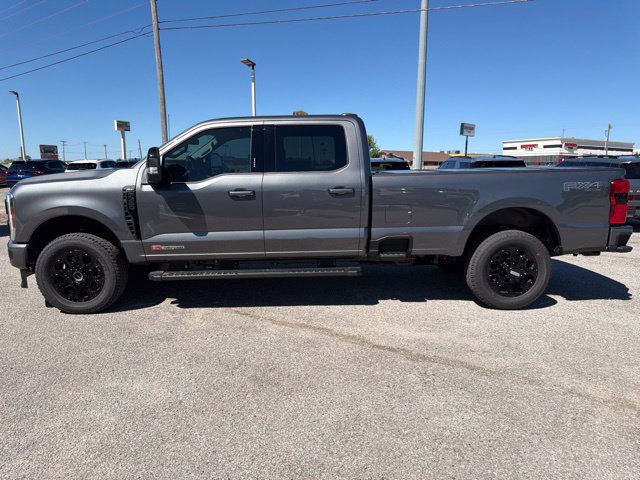 New 2027 Ford F350 Lariat w/ Black Appearance Package AWD/4WD image 8