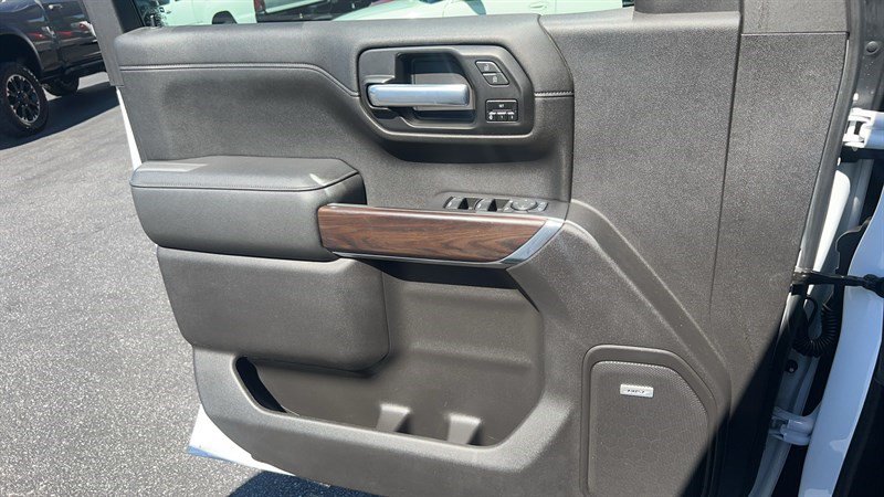 Used 2021 GMC Sierra 1500 SLT w/ SLT Premium Plus Package AWD/4WD image 52