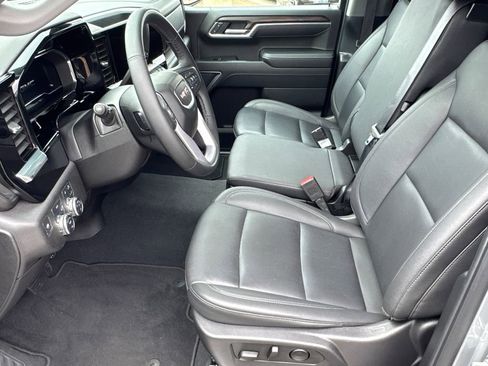 Used 2025 GMC Sierra 1500 SLT AWD/4WD image 10
