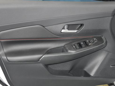 New 2026 Nissan Sentra SR w/ SR Premium Package image 3