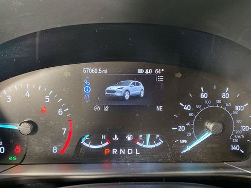 Used 2021 Ford Escape SE w/ Convenience Package AWD/4WD image 2