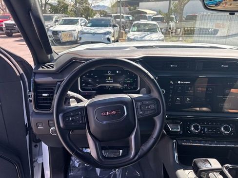 Used 2023 GMC Sierra 1500 AT4 w/ AT4 Premium Package image 24