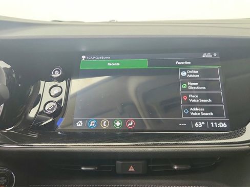 Used 2023 Buick Envision Essence w/ Sport Touring Package image 21