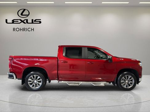 Used 2021 Chevrolet Silverado 1500 LT w/ Z71 Off-Road Package image 5