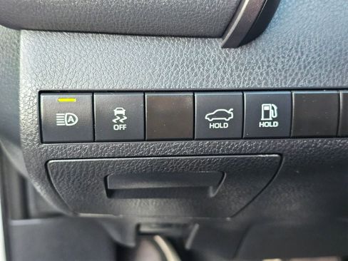 Used 2023 Toyota Camry XSE image 19