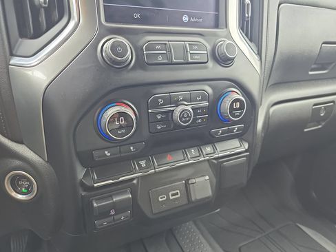 Used 2022 Chevrolet Silverado 3500 LT w/ Convenience Package AWD/4WD image 24