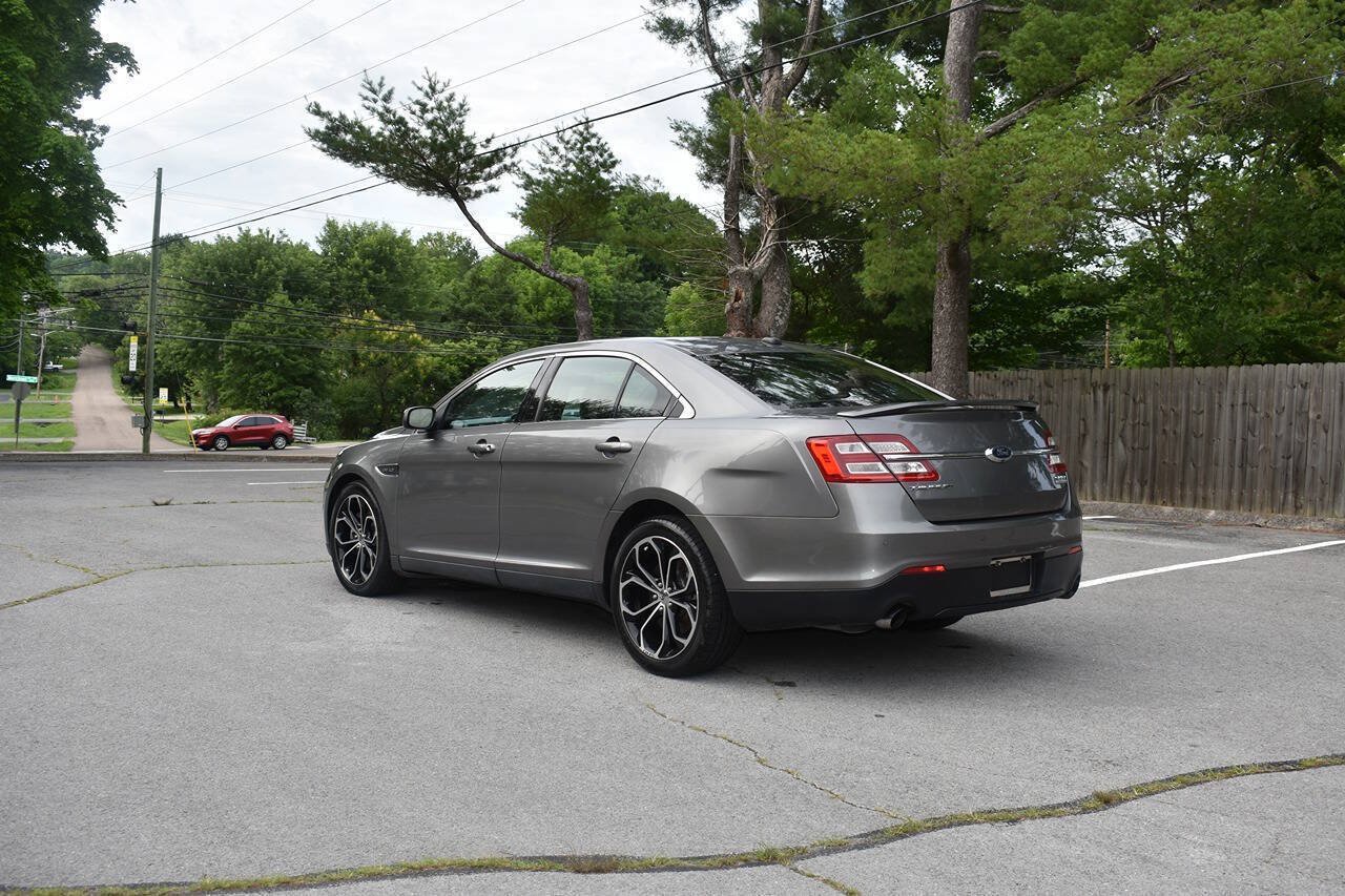 Used 2013 Ford Taurus SHO AWD/4WD image 4