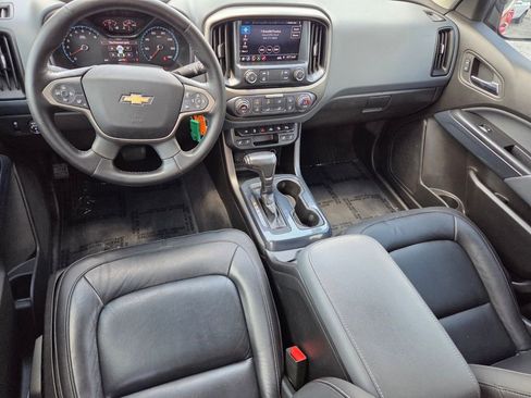 Used 2019 Chevrolet Colorado Z71 RWD image 10