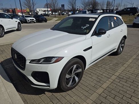 Certified 2024 Jaguar F-PACE R-Dynamic S AWD/4WD image 1