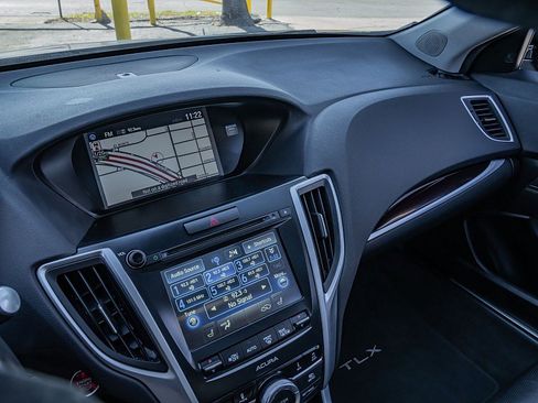 Used 2016 Acura TLX w/ Technology Package image 26