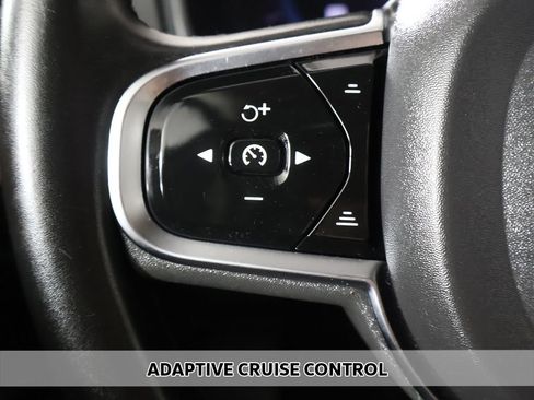 Used 2024 Volvo XC90 B6 Plus w/ Protection Package Premier AWD/4WD image 5