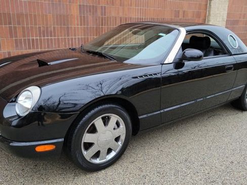 Used 2002 Ford Thunderbird image 4