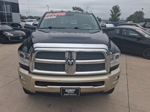 Used 2014 RAM 2500 Longhorn w/ Convenience Group AWD/4WD image 3