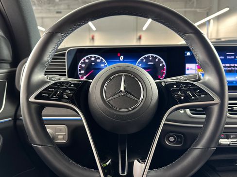 Certified 2025 Mercedes-Benz GLE 350 4MATIC image 26