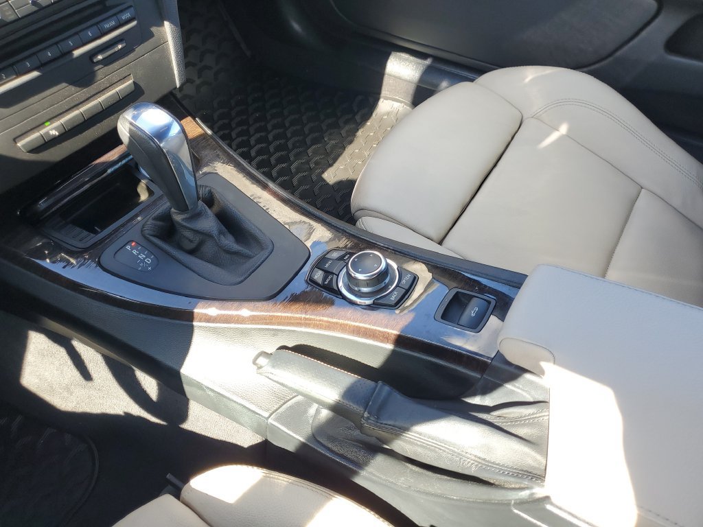 Used 2013 BMW 328i Convertible RWD image 20