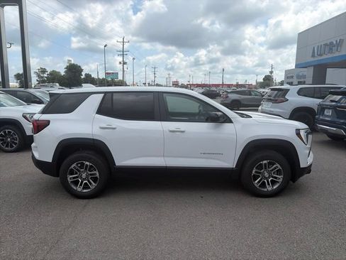 New 2027 GMC Terrain Elevation w/ LPO, Floor Liner Package FWD image 7