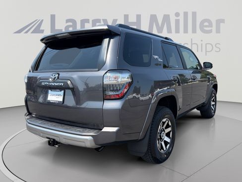 Certified 2023 Toyota 4Runner TRD Off-Road Premium w/ Moonroof Package AWD/4WD image 5