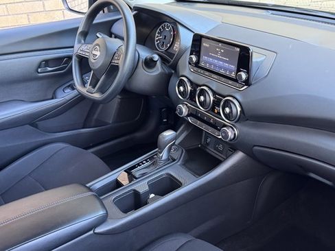 Used 2024 Nissan Sentra S image 11