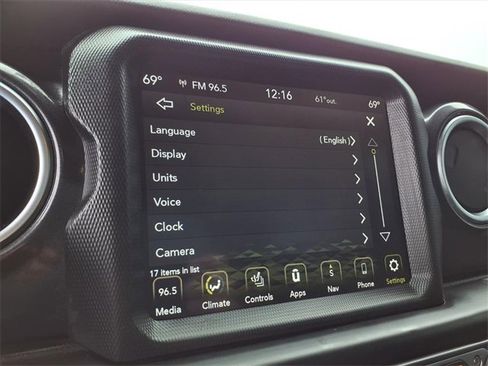 Used 2021 Jeep Wrangler Unlimited Sahara image 54